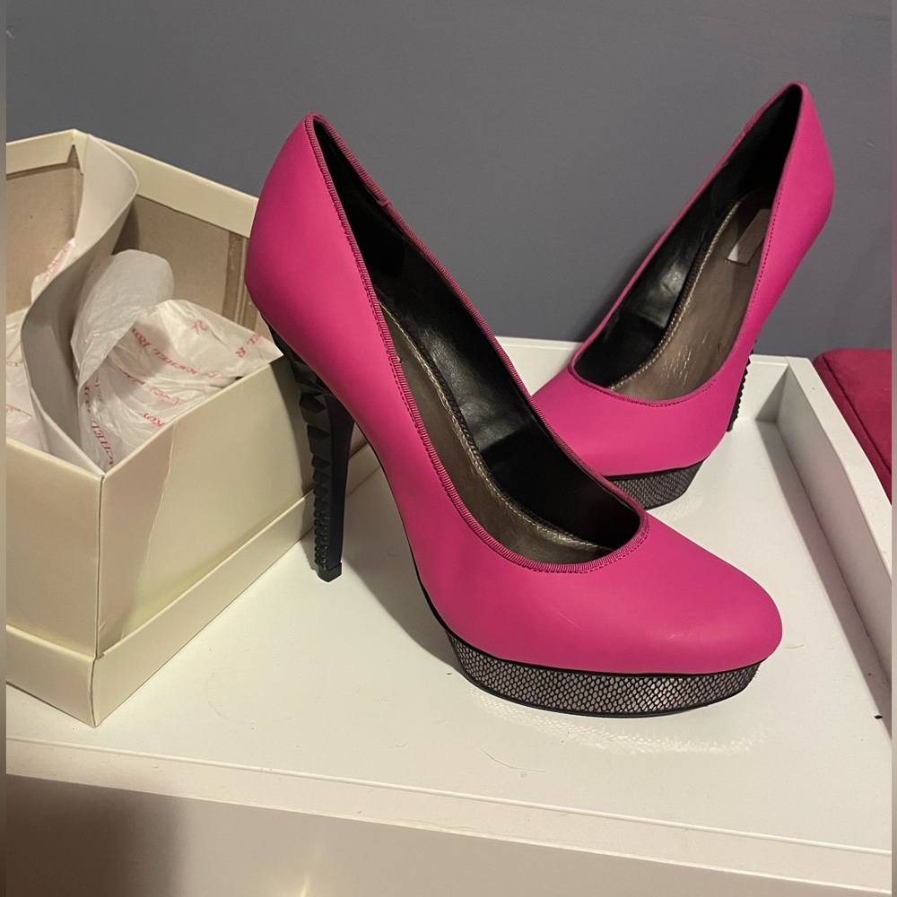 Rachel Roy Pink & Black Geometric Heels W10